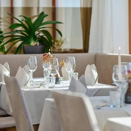 Alpenhotel Laurin 3*