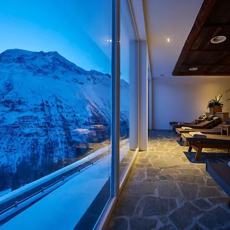 Hotel Alpenhotel Laurin 3*