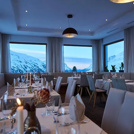 Alpenhotel Laurin 3*