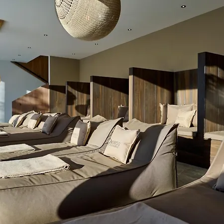 Hotel Alpenhotel Laurin 3*