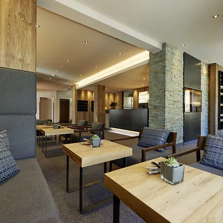 Alpenhotel Laurin Хохгургль