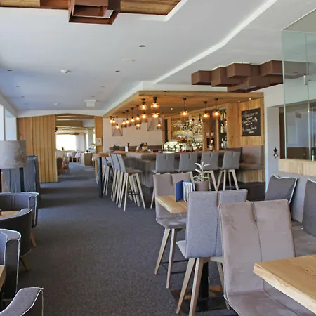 Alpenhotel Laurin 3*