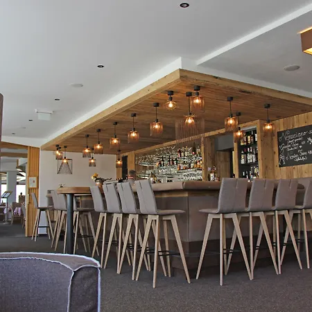 Alpenhotel Laurin 3*