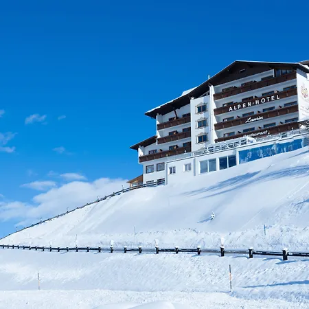 מלון Alpenhotel Laurin