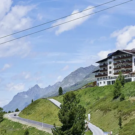 Alpenhotel Laurin Hotel 3*