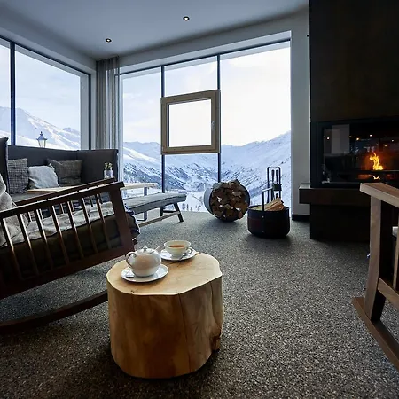 Hotel Alpenhotel Laurin 3*