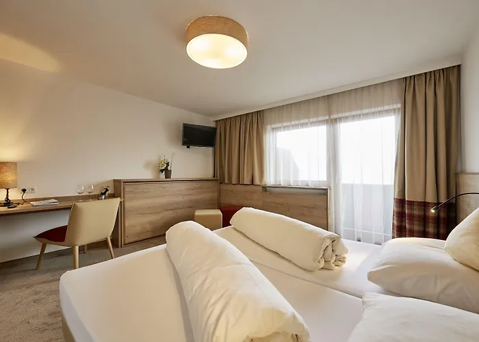 Alpenhotel Laurin Отель Хохгургль
