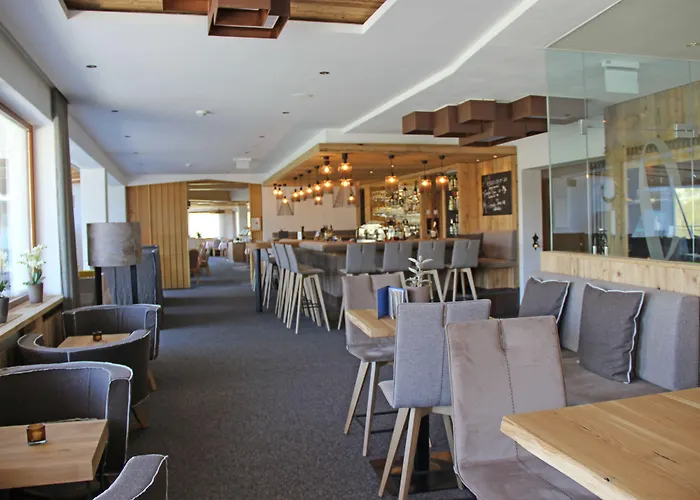 Alpenhotel Laurin 3*