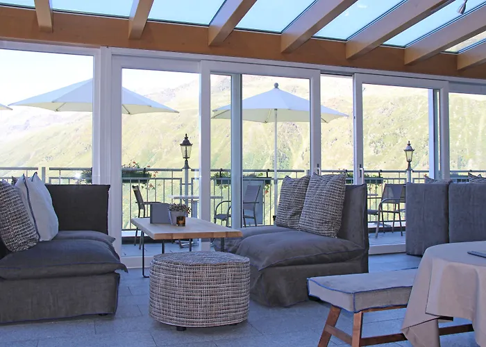 Отель Alpenhotel Laurin Хохгургль