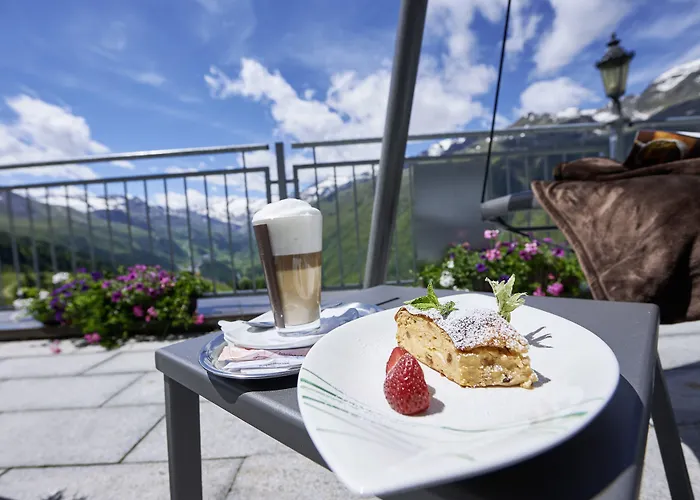 Отель Alpenhotel Laurin Хохгургль