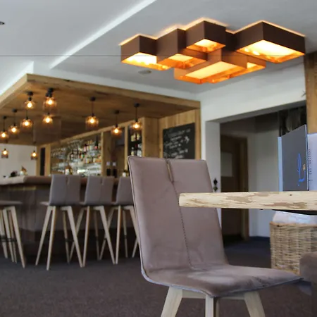 Alpenhotel Laurin 3*