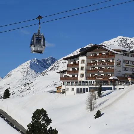 Hotell Alpenhotel Laurin 3*